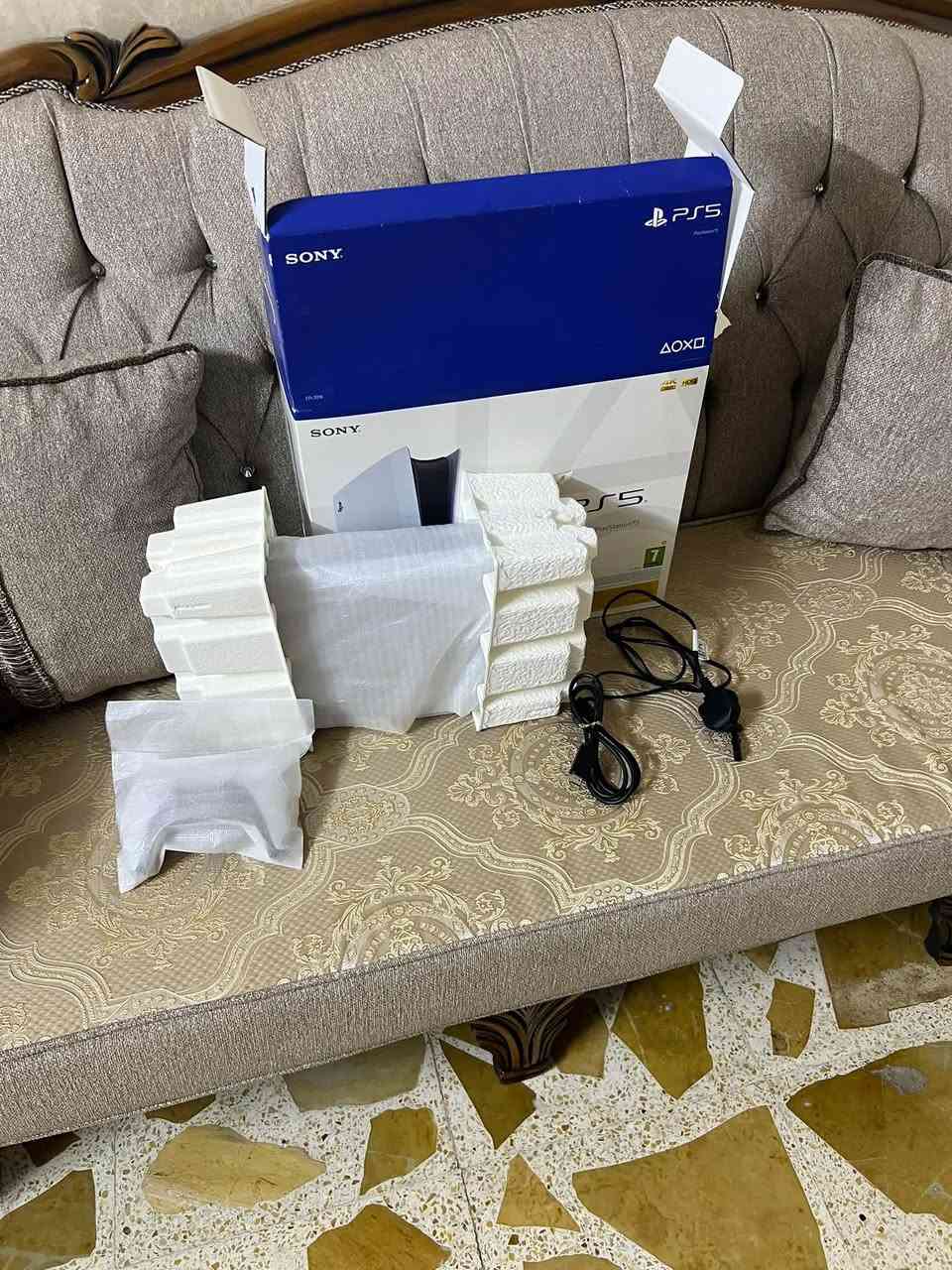 🔥 للبيع PS5 Slim سعة 1 تيرا 🔥
✨ نظافة 95%
💿 CD Drive
🔒 لوك ستيكر
🎮 جوستيك أصلي
🔌 الكيبلات الأصلية
📦 الكارتون
💯 ملحقاته الأصلية
✨ إصدار اللامع — كأنه مأخوذ جديد

📩 للتواصل عالخاص بالصفحة أو واتساب:
***********

📍 الموقع: بغداد
