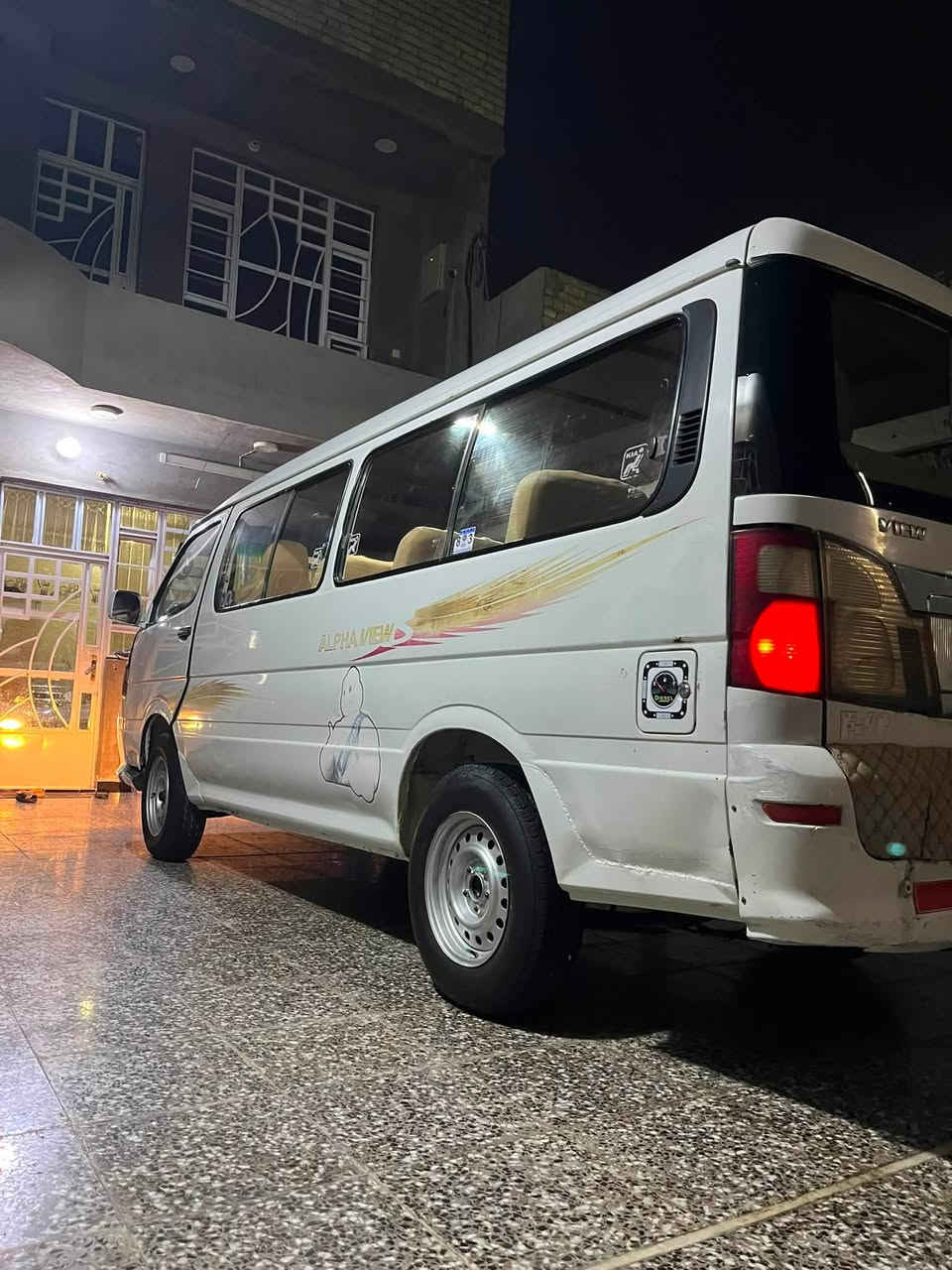 سلام عليكم فتون ٢٠٩للبيع مواصفات ١٠سيارة نضيفة خير من اللة ابيعلك فقط مكاتبة تكفلك سرقةوعشاير ما ندل راعيهة  تخم تاير صدر امامي خلفي جديد داخل جديد سيارة خير من اللة مكان بغداد لمين ثاني السعر ٢٥هاذ رقم ***********
