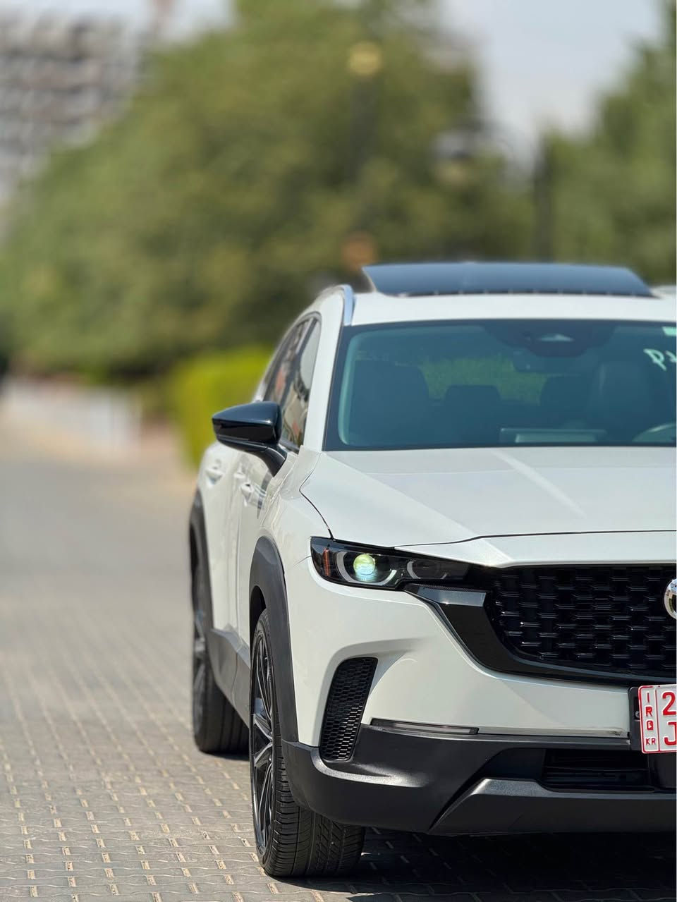 MAZDA CX50 2025
مازدا CX50
2025
‎مكينه 4 بستون 2.5 SKY ACTIVE
ماوه ي روشتن ته نها 3 هه زار
شاشه كاميرا رادار
ده بل اكسل AWD
کوشن گەرم كوشن جلدو شاموا
كوشن كاره با
‏NAVIGATION ,WIFI,GPS,AWD,Carplay
 سوكان هيتەر. 
رادار پێش و دوا لا ته نيشت 
بريك به سمه
.ئۆتۆ هۆڵد. ئۆتۆ ستۆپ
. سنوق شەفت لایت لید و زينون
 سیستەمی دەنگی بۆس. ئێم پری فایر.
 سێ مودی لێخوڕین  نۆڕماڵ سپۆرت ئۆف ڕۆد.
بي بوياخه بي تعديل بي شوخت  پيش و دواي كه پسه
ته نها
1 دەرگای دوای سایەق کراوە بە بیلاد یەک پەڵە ساردیش هەیە لەسەر چەمەلەخی پێشەوە 
ژماره كاتي 90 روژي تياييه بو كاتي ره قه م
📍شوين سليماني 
*********** السليمانية, العراق

نص مكتوب في الصور:
- Photo
