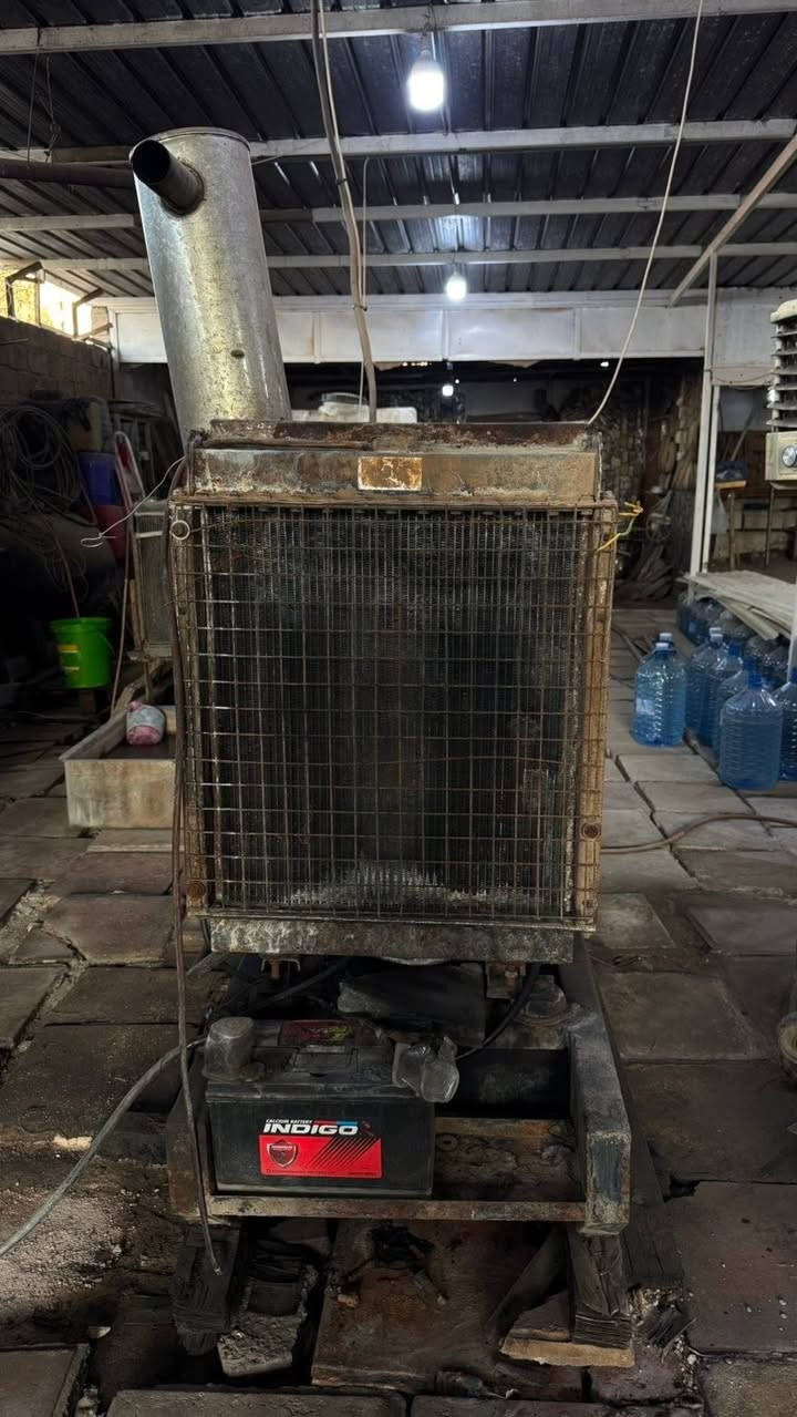 سلام عليكم مولدة للبيع 37KV للاستفسار اكثر ***********
