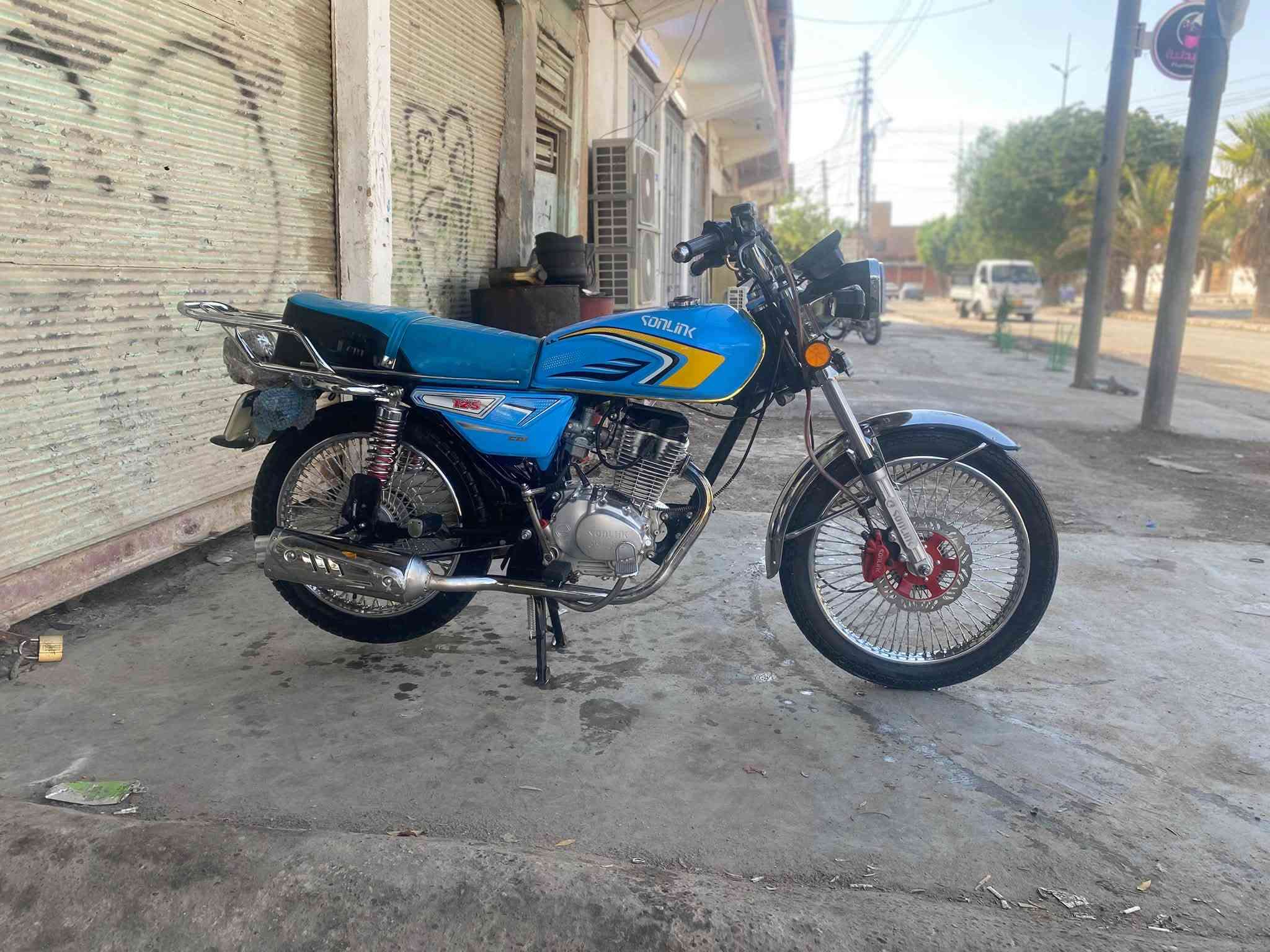 دراجه تايكر خمسه كير بعده جديده بيها نشاط فول و معدل نضافه ١٠٠ عله ١٠٠ ما عايزها كلشي مكاني سامرا رقم ***********

