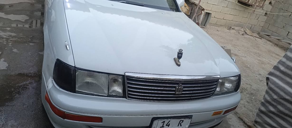 االسلام عليكم بطه للبيع موديل 92 كير ومكينه نظاف تبريد شغال بيهه ضربه بلجاملغ الخلفي تقريباً شبر رقمهه انكليزي سنويه تنتهي ب27 العنوان بصره للتواصل واتساب ***********
