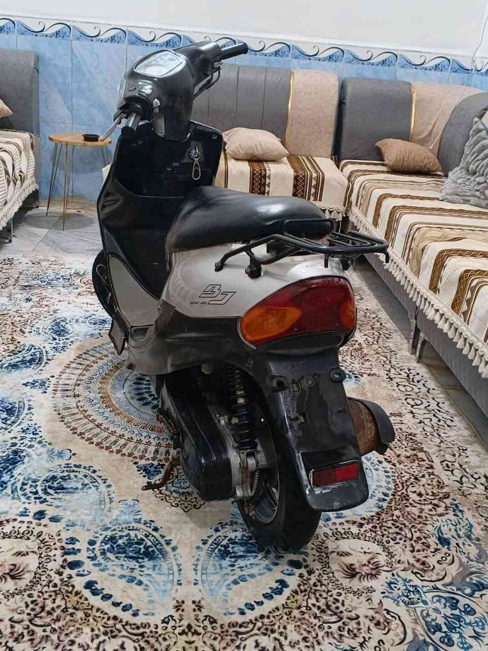 بيجي للبيع شرط النظافه ما مفتوحه برغي ما مفتوح بيهه اخت الجديده سعرها 600 مستعجل عله بيعها 
للتواصل خاص  او رقمي *********** مكان الناصريه ذي قار
