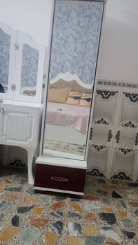 مرايه لبيع. ودوشك جربايه نفرين وفرشات مال عرس اسعار جداا مناسبه