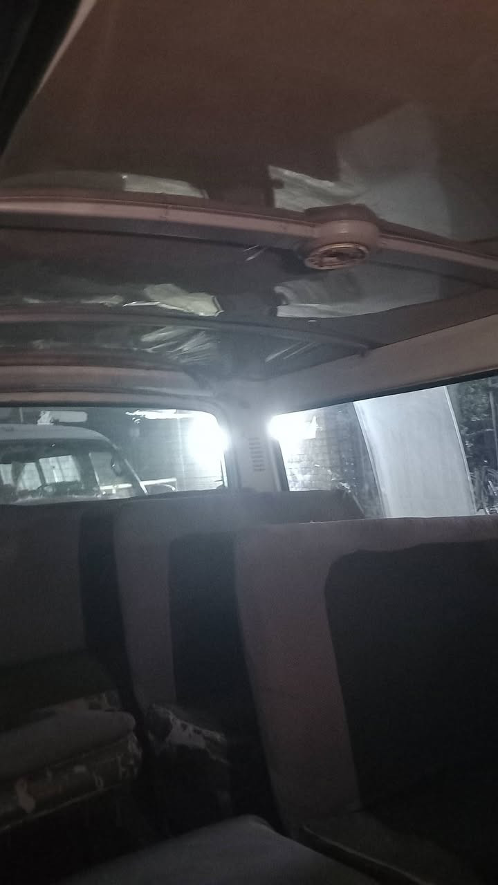 هايسه للبيع موديل ٩٦ رقم احمر نينوى راعيهه موجود مكينه بطه ٦ سلندر كير خير من الله السعر ٢٥ ورقه او بيهه مجال حك اجيه  ***********
