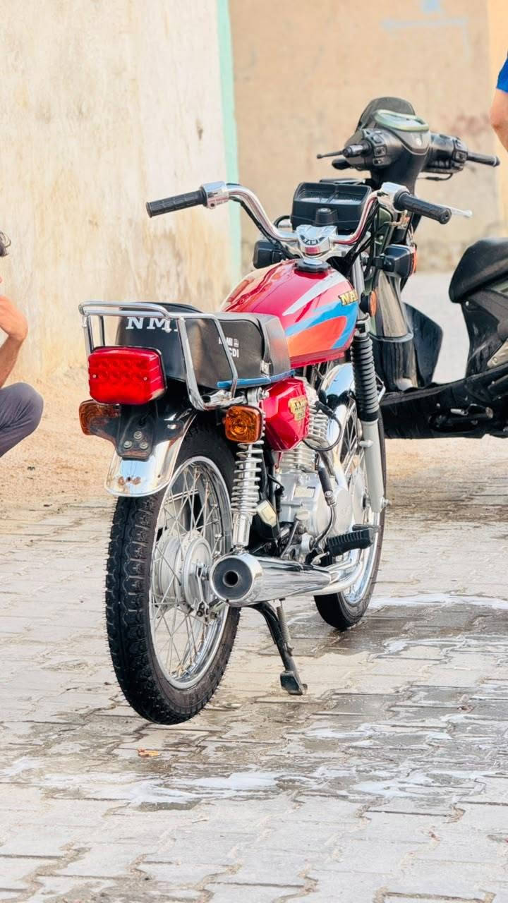 سلام عليكم نامه شلامجه للبيع اورق كامله درجه جديد برغي مامفتوح بيه السعر 1250 وبيه مجال مكان السماوه ***********
