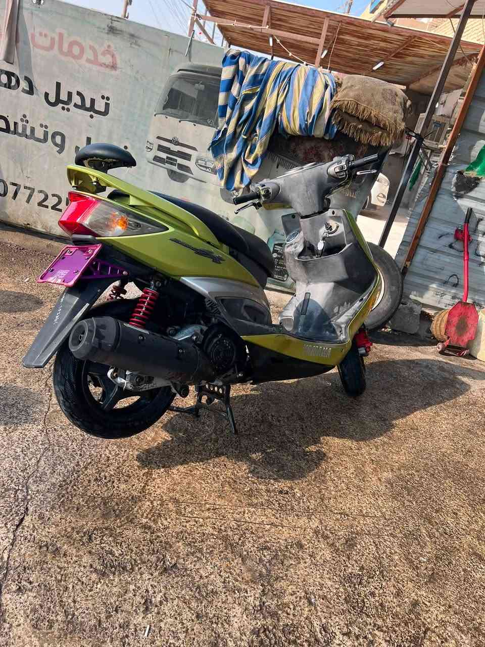 سلام عليكم سكنز فحل للبيع دراجه برغي واحد ممفتوح بيه اكفلك كفرات ومكينه صارله شهر ونص نازله من رمبه دراجه خير من الله وشوف عينك الدراجه الاستفسار ***********
