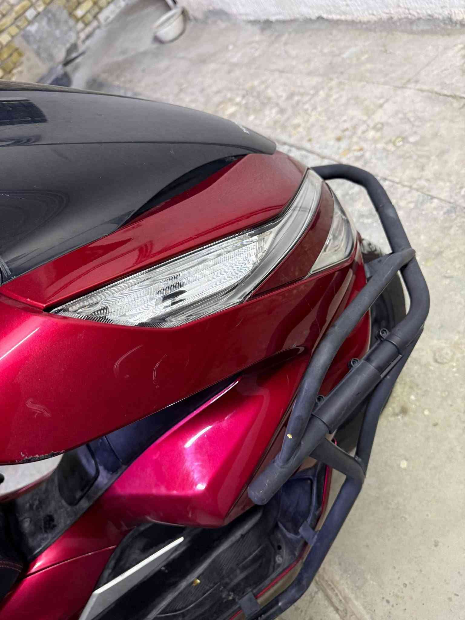 PCX • ١٥٠ • ٣٣ الف