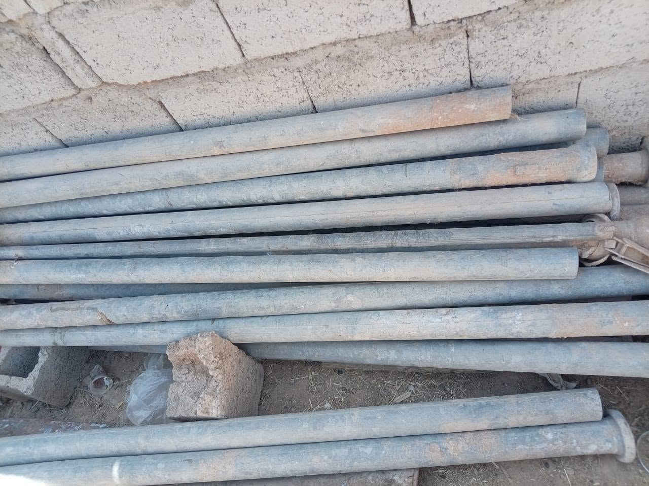 يوجد بواري ابو 3 طول مترين من يرغب بل شراء الاتصال ***********

