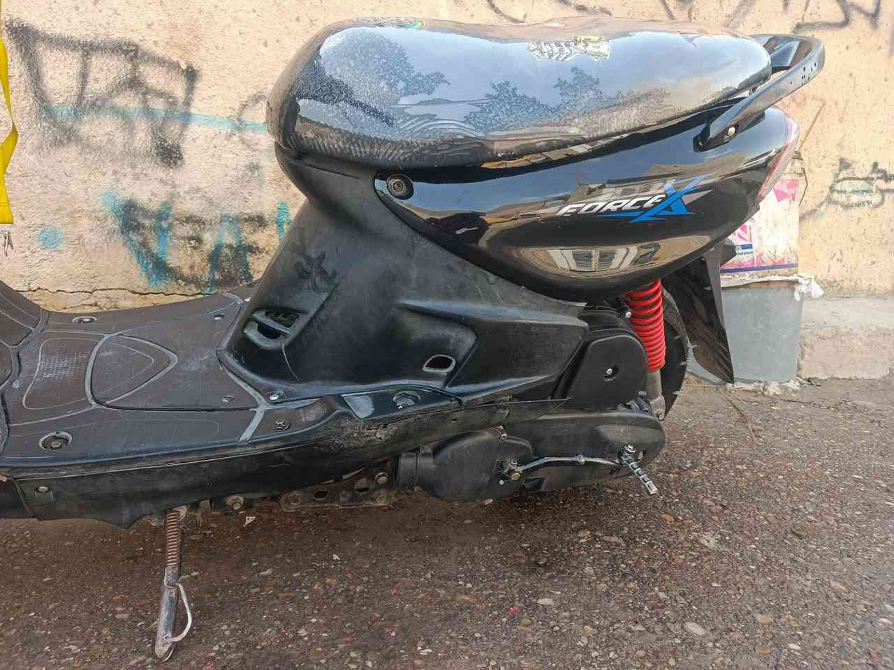 ماكس قجمه نظيفه 
٣٥٠ 
بغداد حي النصر 
الاتصال. ***********
