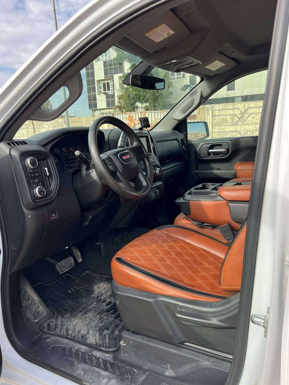 السلام علیکم
للبيع أو مراوس جمس سيرا GMC Sierra)

موديل 2021 مكينه وكير كفاله مكينه v8

كشافات ضباب أمامية ويلز (رنغات) ألمنيوم أصلية دواسات جانبية أضواء سقف أعلى

نظام الدفع : 4x4 دواخل عسلي جلد تخم تایر جدید سيارة جاهزة من كلشي

*********** رقم
