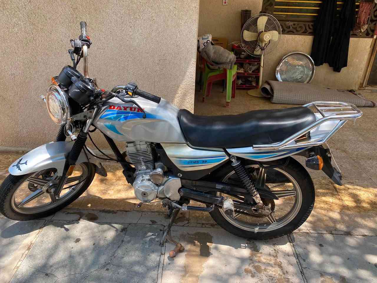 سلام عليكم دايوان مديل ٢٠٢٠اوراق بيه خيط بخار فقط البيع أو مروس بدراجه شانك ***********

