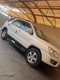 مكفول 2009 للبيع خليجي 07704198008
