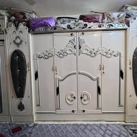 غرفه اخشاب عراقي بفاصل تركي نضيفه كلش وخوش غرفه ولله بس محتاجه ع بيعته...