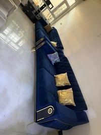 أغراض بيت • كنب • للبيع