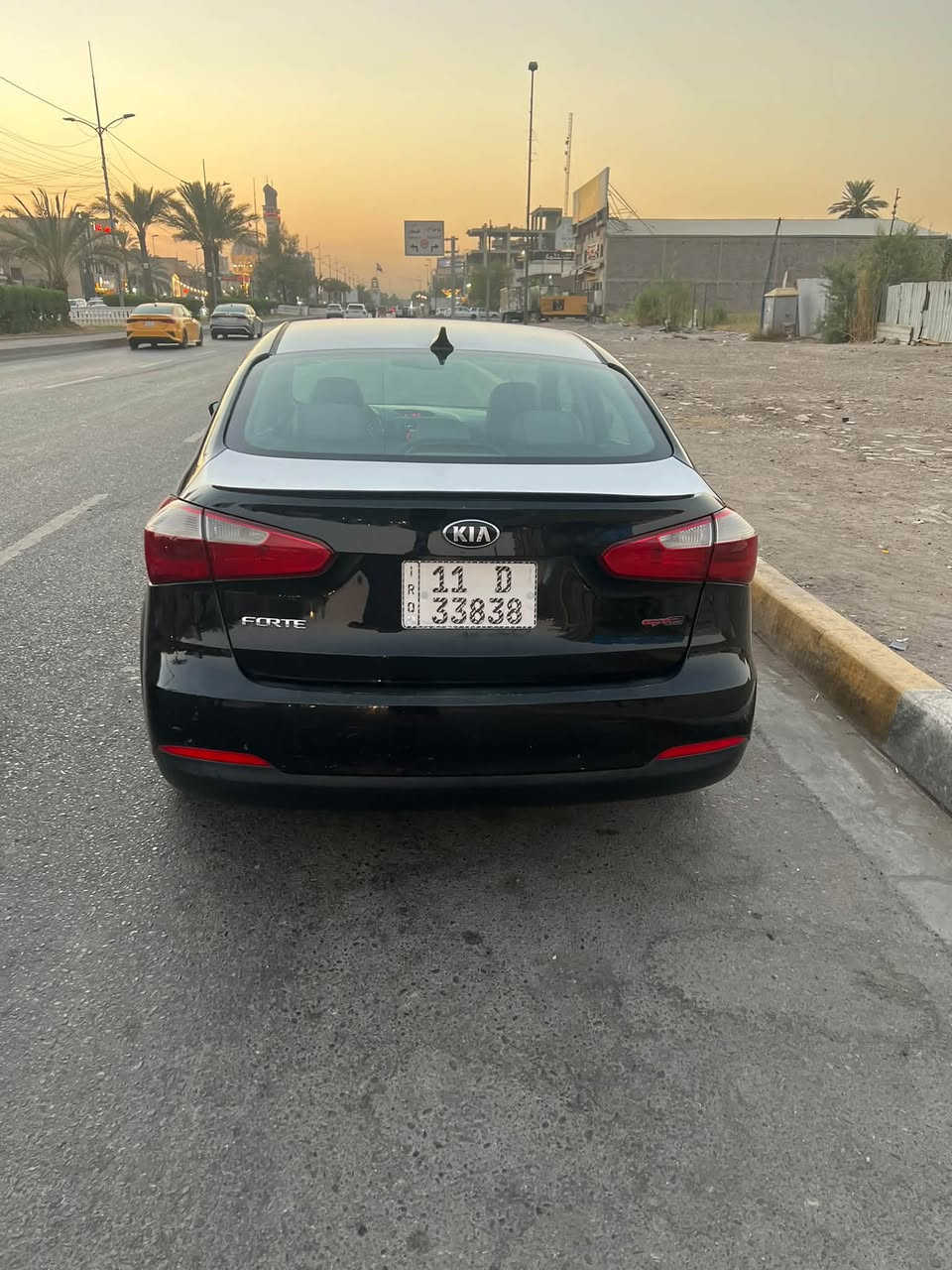 سلام عليكم كيا فورتي موديل 15 سياره نص فول تحكمات ستيرن شاشه جبيره ربط كار بلي محرك 1800 دوش كير ايتي تخم تاير جديد صدر حلو نضيف
رقم بغداد انكليزي سعر (93) وبيه مجال الرقم
*********** مكاني بغداد الشعب

