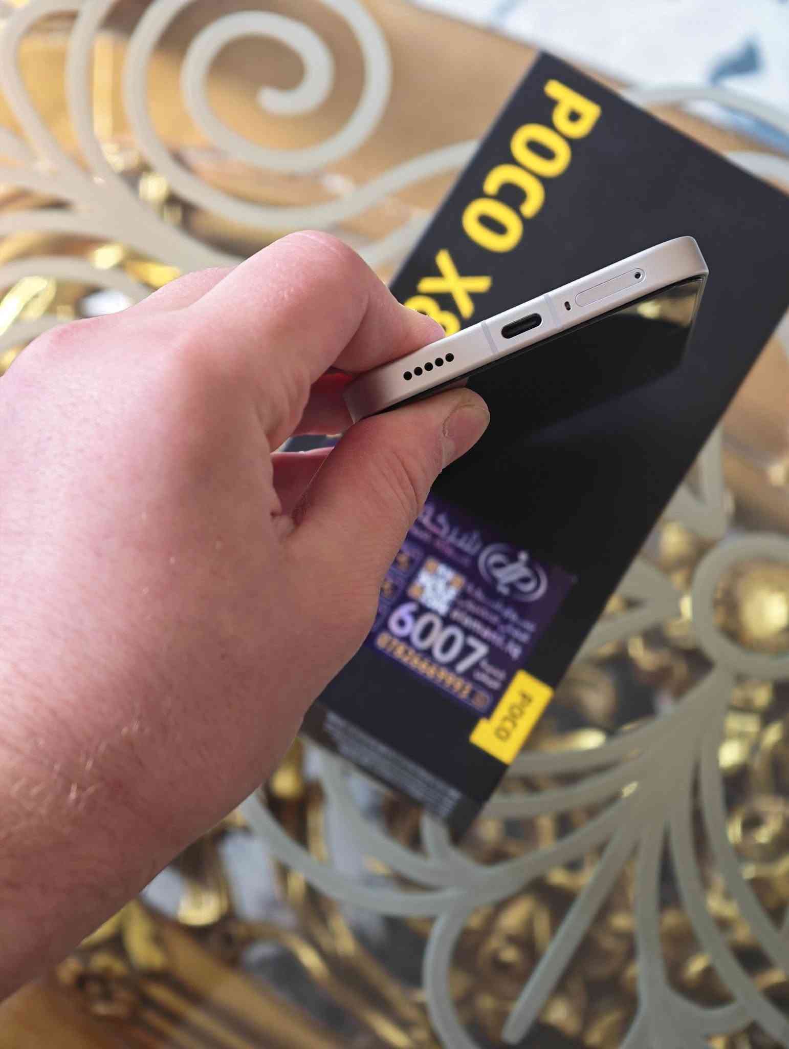 بوكو إكس ٨ برو ماكس • بطارية ١٠٠٪ • كربلاء