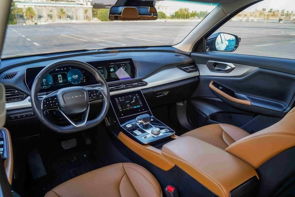 بايك اكس 7 مديل 2025
حرة غير مرقمه تترقم جميع المحافظات
بيع او مراوس بسبورتج

سياره مطلعها من الشركة داخله ضمان 6 سنوات على الكير والمحرك والكهربائيات

مواصفات السيارة :-

محرك : 1500 تيربو ( 4 اصطوانات )

القوة الحصانية : 185 حصان

عزم ودوران : 305 نيوتن متر 

الكير : اوتماتيك دبل كلج ب 7 سرعات

مقبض ابواب خفية مع ليد ب 20 لون

الشاشات عدد 3 شاشة العداد وشاشة الكير وشاشة تفاعلية

المقاعد : جلد نابة اصلي من الفئات العليامع تبريد وتدفئة 

نظام  تثبيت سرعة وتحديد مسار مع قيادة  ذاتية مع نضام تحديد مسار مع مكابح طوارئ تلقائية ومراقبة النقاط العمياء

للتواصل ***********
مكان السياره الديوانية
