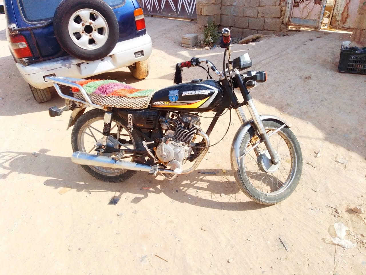السلام عليكم موجود مطور خمسه گير المحرك صافي وكهربائياته كلها شقاله  المطور نضيف وينشاف بل عين السعر266 وبي مجال المكان القائم حي غزه  ولكم عل فحص للتواصل النتصال عليه الرقم التالي***********
