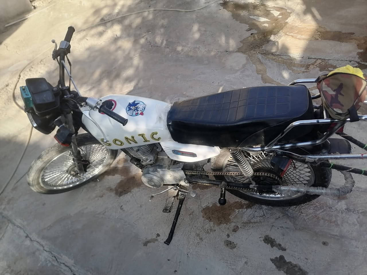 موطور 4گير نضيف مثل ماموضح بل صوره گطع نار اليوم العصر ماعرف ملف كتف
سعر 250مكان بيجي 
تواصل واتساب ***********
