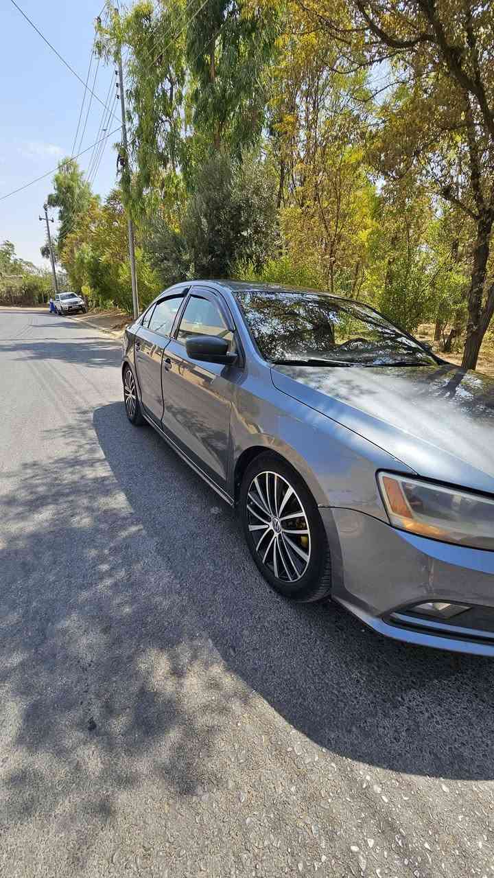 🚗 للبيع فقط – فولكس فاغن جيتا 2016 🚗
🔹 رقم أربيل
🔹 محرك 1.8 تيربو
🔹 الممشى: 90 ألف ميل
🔹 السيارة تعرضت إلى حادث جاملغ وبنيد، والتفاصيل موضحة بالصور بكل شفافية.

💵 السعر: 11,200 دولار
✅ يوجد مجال للتفاوض الجاد بعد المعاينة.

📞 للاستفسار والاتصال مباشرة مع صاحب السيارة: ***********
