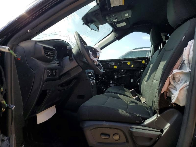 2025 FORD EXPLORER POLICE INTERCEPTOR 
السعر بيع مباشر من المزاد   :  47  $
تاريخ المزاد  :    2026/9/24
الحادث  :  موضح بالصور
حالة السيارة  :السيارة  لا تعمل 
 ((  مكان السيارة في امريكا   ))
بإمكان ادخال السيارة على كتاب شهداء
((  يكون حساب الجمارك و الضريبة على مبلغ الفاتورة للسيارة  ))
مدة النقل من امريكا الى العراق 60   يوم  (( يتعهد المكتب بفترة النقل ))
للشراء الحضور الى المكتب في العنوان المذكر بالأسفل مع جلب عربون 
مكتب همام كريدي لمزادات السيارات  
شراء و نقل السيارات من امريكا للعراق
العنوان  /  بابل - حله - شارع الجمعية
اهلا وسهلا بيكم من الساعة ٣ الى الساعة ١٠ مساءاً
***********
واتس اب
https://wa.me/message/BEZOHX2I6NQDD1
 
 
#مزاد #كوبارت #iaai #وارد #امريكي #عقبة #ميناء #بيع #شراء  #استيراد #نقل #الحره #تخليص #تعقيب #كيا #هونداي #الزرقاء #الاردن #بلسايد #تولورايد #النترا

نص مكتوب في الصور:
- 61928066X
- 61928066