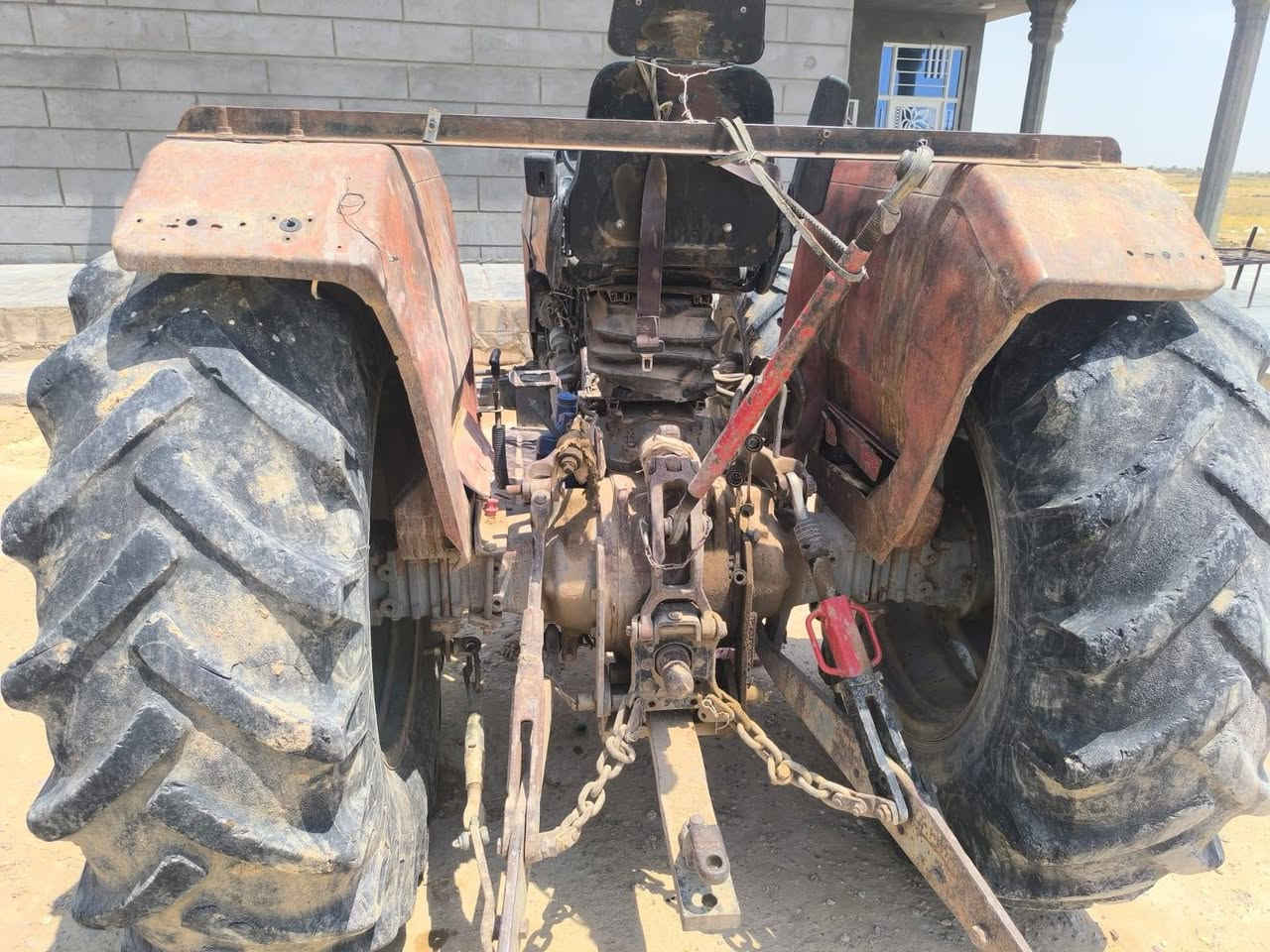 سلام عليكم فوركسن275محوره دبل اكسل   موديل 81 الاستفسار عل هاذاه الرقم ***********
