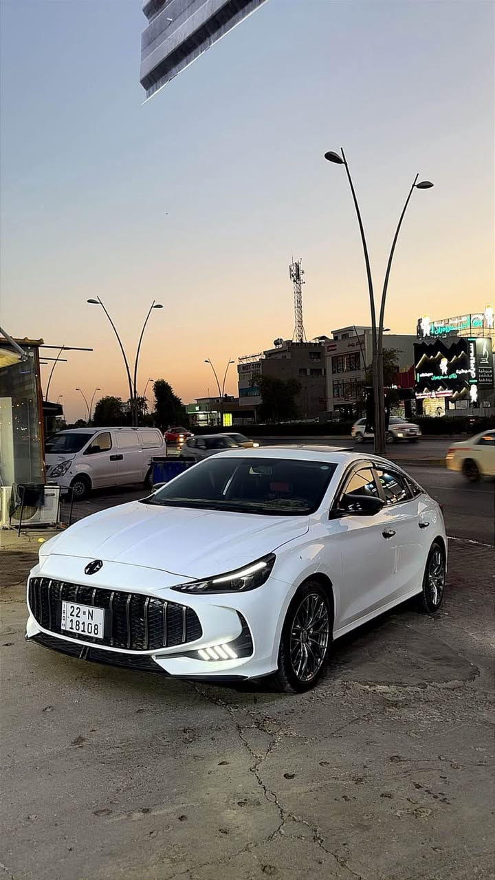 ئێمجی جیتی قەپات قەپات مواسەفات بای نزیکەی ١٢ تا ١٠وەرەقە کەمالیاتی پێوەیە بە ئای پادەوە هەرچت دەوێ بەو سەیارەی وەیە ٢ تەعدیلی گچکەی هەیە ٣٤٠٠٠ ڕۆیە گێڕو مەچینەی بە شەرتە أربيل, العراق
