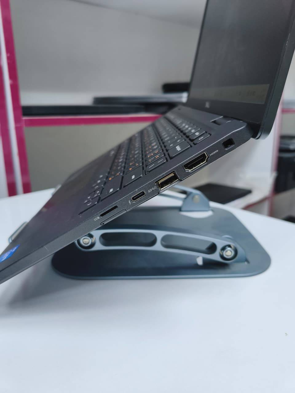 ديل Latitude 7420 • i5-115G7 • 16GB رام