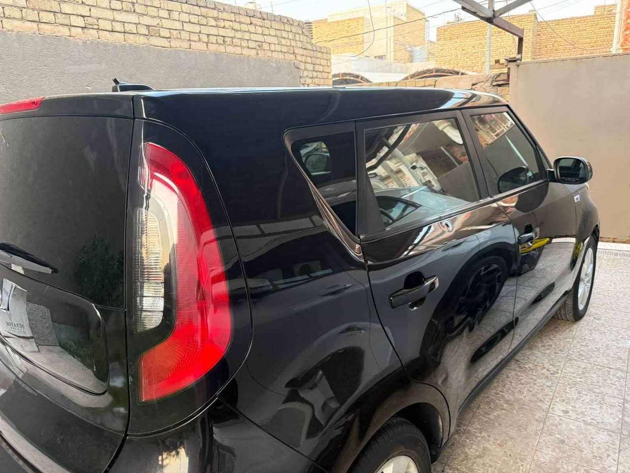 سياره كيا صول مديل ١٨ محرك ١٦٠٠ GD سياره وارد امريكي ضربتهه بنيد فقط الباقي كفاله مكينه كير كفاله مامفتوحات بانزين عادي تاخذ تبريد ثلج رقم ميسان باسمي٫السعر 102
تواصل واتساب
*********** بلاد رز, ديالى
