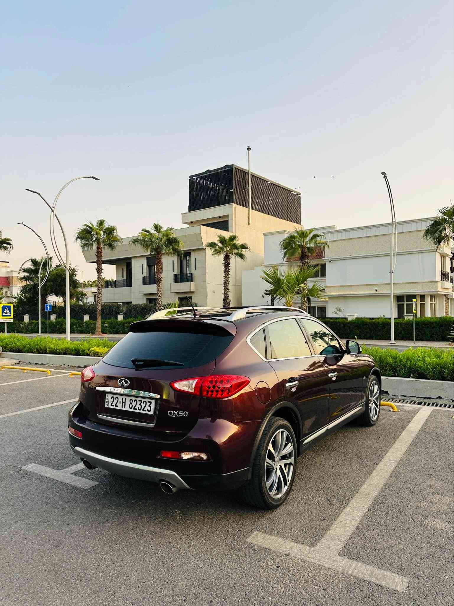 للبيع بسعر نيسان سني و مكفولة كفالة عامة من الصبغ و حادث السيارة ايد واحد من الوكاله لحد الان 💯

INFINITI QX 50 2017 

للبيع فقط بدون مراوس 

اخوان السيارة صفر شركة اربيل ضمان دولي مكانين صغير تعديل و شبر تكحيل لا داخل لا ضربة لا ارباك 💯 سونار موجودة

موديل : 2017
محرك : V6 ستة سلندر بانزين 3700 الوحش 😉
ماشية : ١٣٠ الف كيلو
لون : عنابي و دواخل عنابي هم 😍
نسبة نضافة : 97% 
رقم السيارة : اربيل الجديدة
مكان السيارة : اربيل شارع ٦٠ 📍
سعر المحروسة : 118$ 💰 ورقه فقط تفليش و تدمير الاسعار جوة السوك و بلاش بلنسبة للمواصفات و موديل 💯

رقم موبايل : 

***********
***********

اخوان السيارة مواصفات فول الفول للأخير ٥ كامرات و سلايت و بيبان بصمة و كشنات خزن و هيتر و سستم سماعات بوس مع امبريفاير بلادية و بعد كلش اهواي مواصفات 😉

فحص و هزة و سنوية جديدة و السيارة بأسمي تحويل مباشر نفس اليوم دينار غرامة ما عليها

محرك و گير كفالة عامة صدر و تخم تاير جديد و تبريد ماشاء الله ثلج ما تتحمل كدامه 😍💯

اخوان سعره جداً مناسبة و السيارة نضافة فول جداً حلوة بل عافية على يأخذه ايد واحد من الوكاله لحد هذا الدقيقة و سيرفز مالته كله بل وكاله 💯 أربيل, العراق

