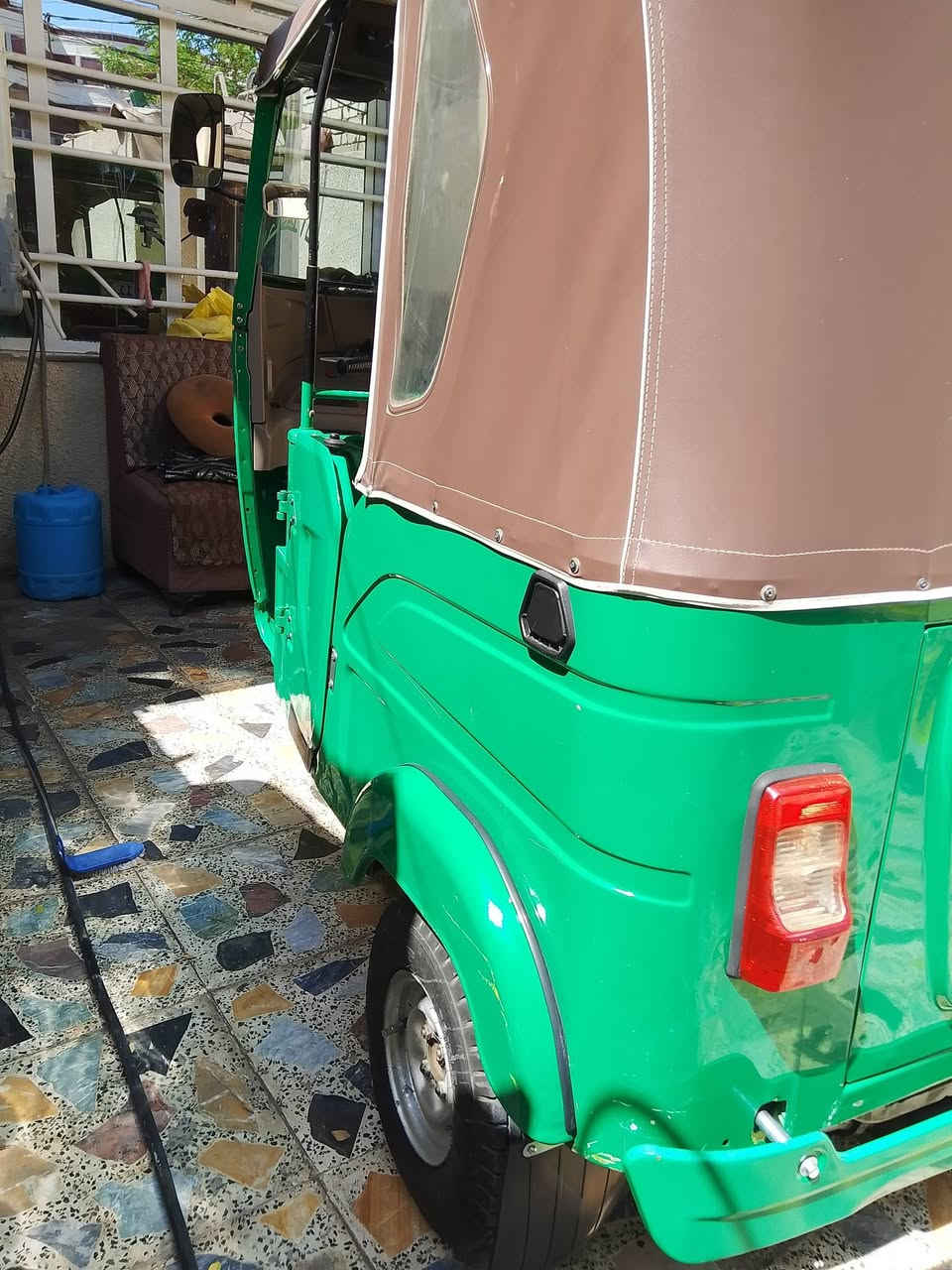 سلام عليكم تكتك مديل 22 رقم وسنويه مكينه مجفته شركه اكسل مكفول السعر 9و500وبيه مجال الرقم ***********
