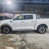 بور 2022 ماشيه 120الف  موديل 2022 فول مواصفات اعلى فئة (Luxury) بانزين...