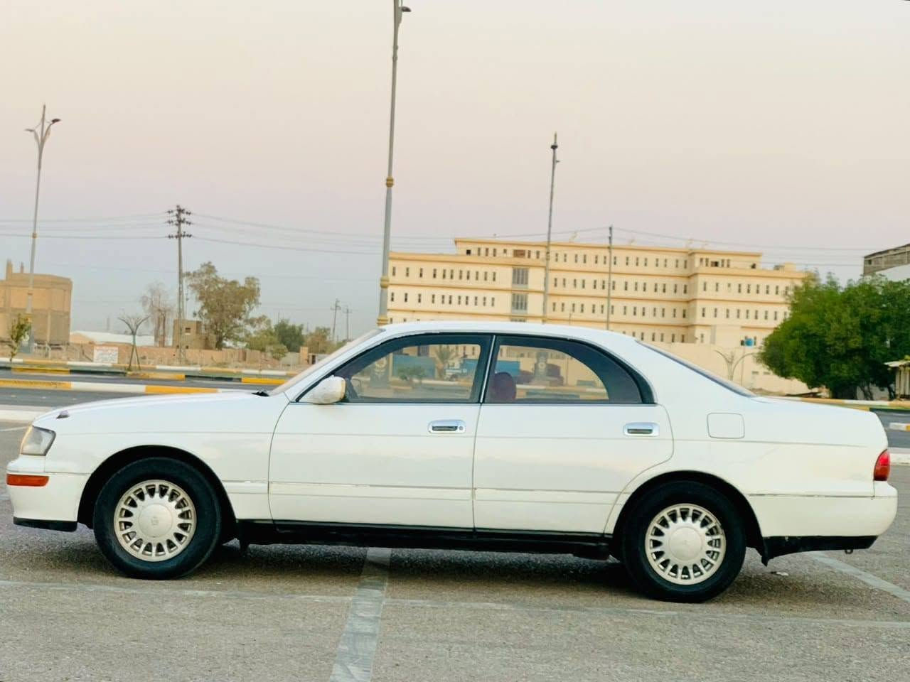 سلام عليكم ورحمة
لبيع بطه منتصل موديل 1992 رقم بغداد انكليزي مشروع وطني سنويه ل 2030 مكفول من الكص ونقل الجثه كفاله عامه محرك وكير كارتون 2500 حداديه تبريد تخم تاير كهربايات قرفه جديده كاعيه جلد العنوان كربلاء السعر 52 وبيها مجال الاستفسار***********
