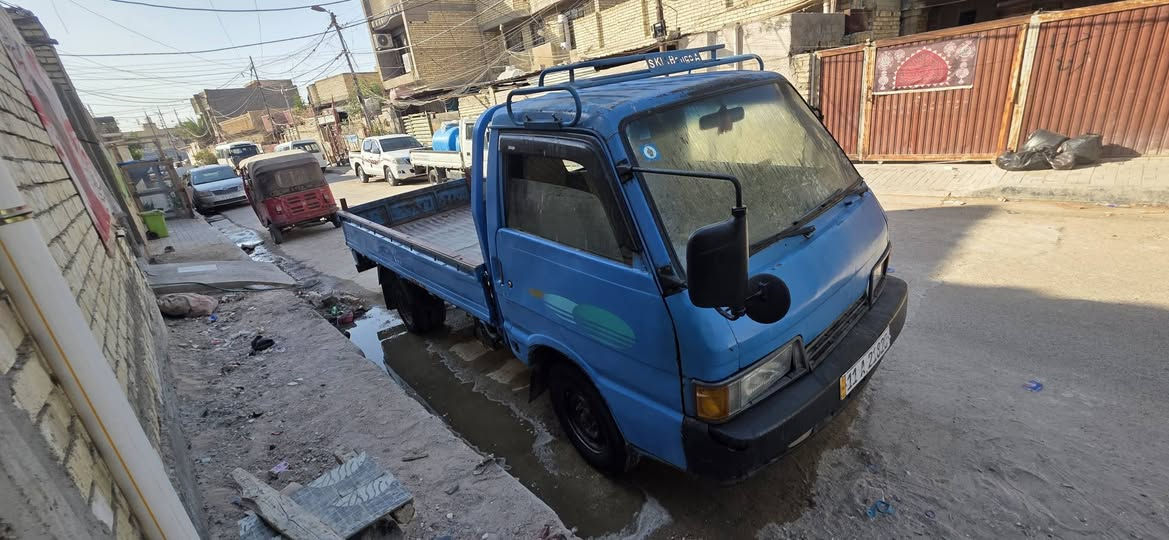 كيا حمل للبيع مديل 95 السنويه 31 بيه السياره خيط تبخير السعر 43 وبيه مجال السياره مكفول شاصيها وشرط التحويل و بسمي هيه العنوان بغداد ***********
