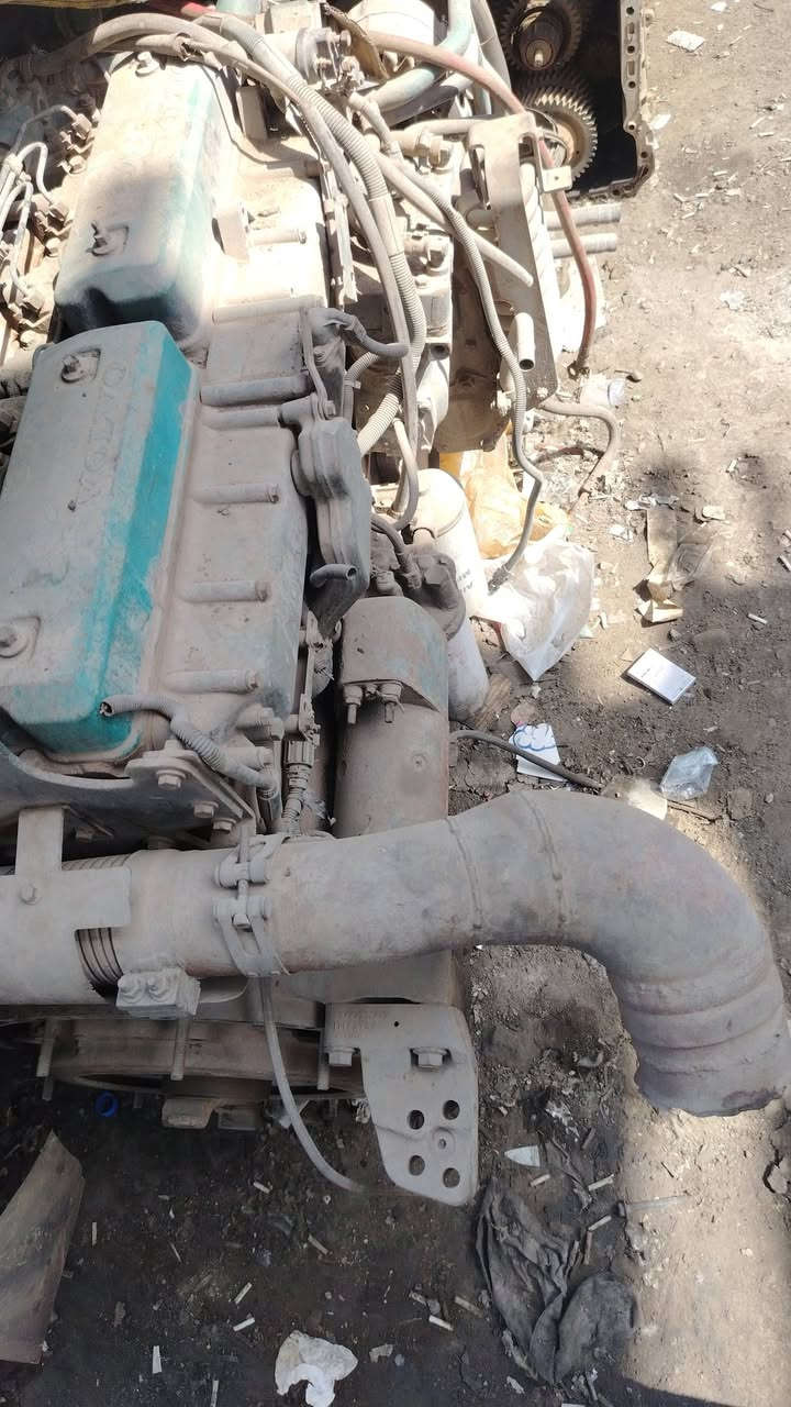 السلام عليكم مكينه فالفوD71 وربيه شرط ستندر مكان بغداد جرف النداف رقم *********** /***********
