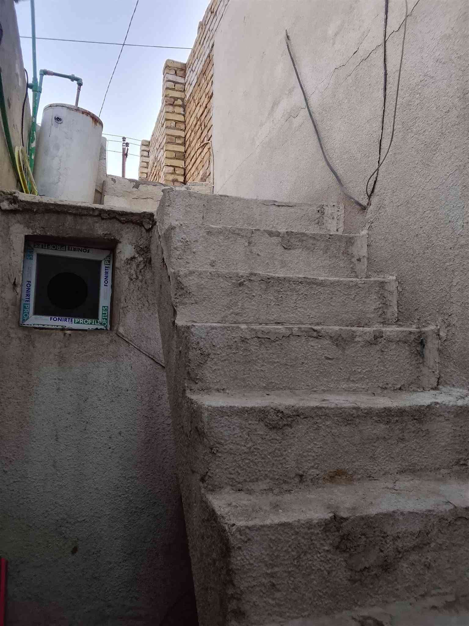 السكلات ١١ • ١٠٠م • طابو