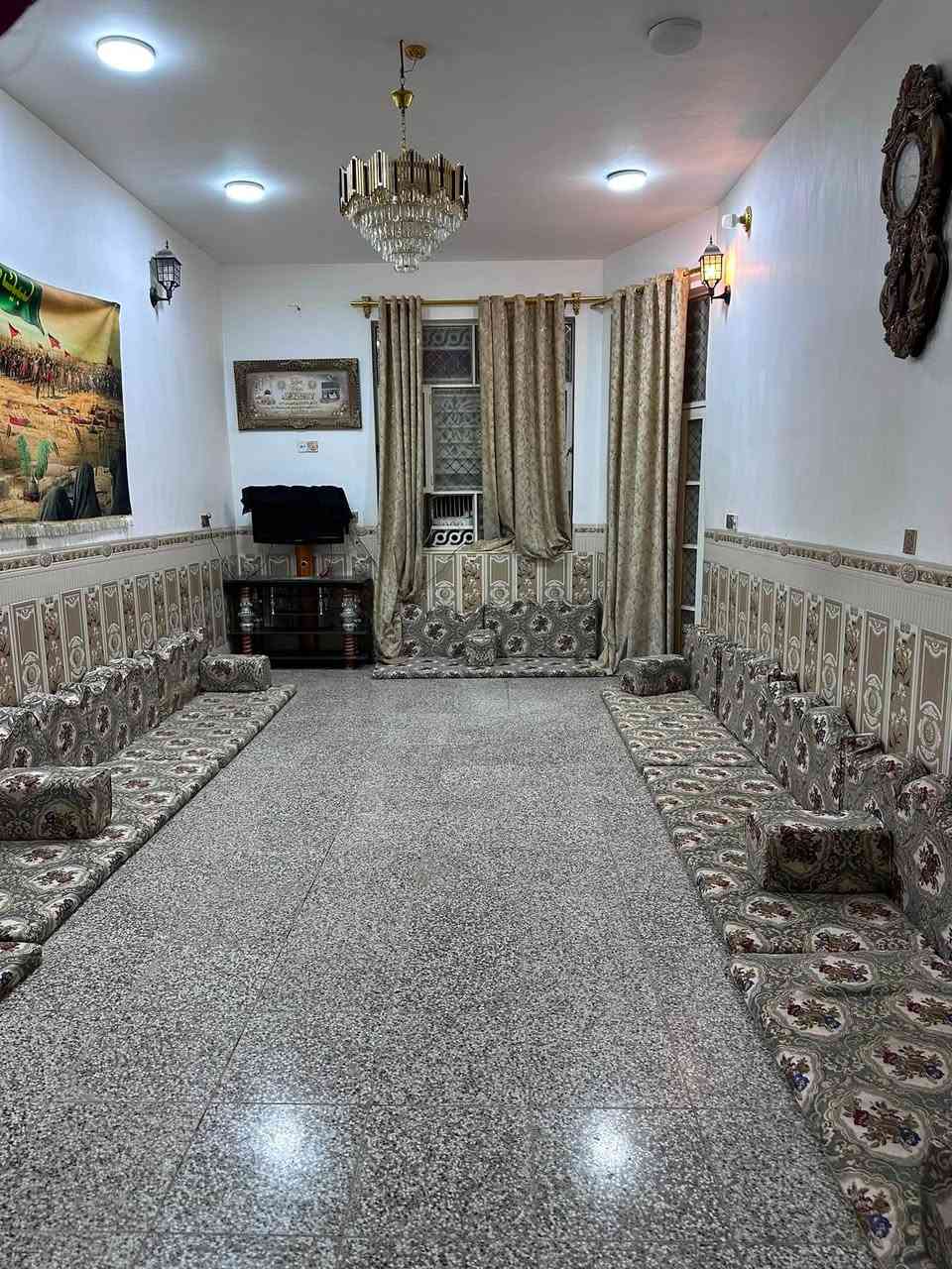 بيت 200 متر طابق واحد حي النداء منطقه 56 قريب شارع المجمعات صب كونكريت سعره 150 معه المجال اي استفسار اتصل ***********
