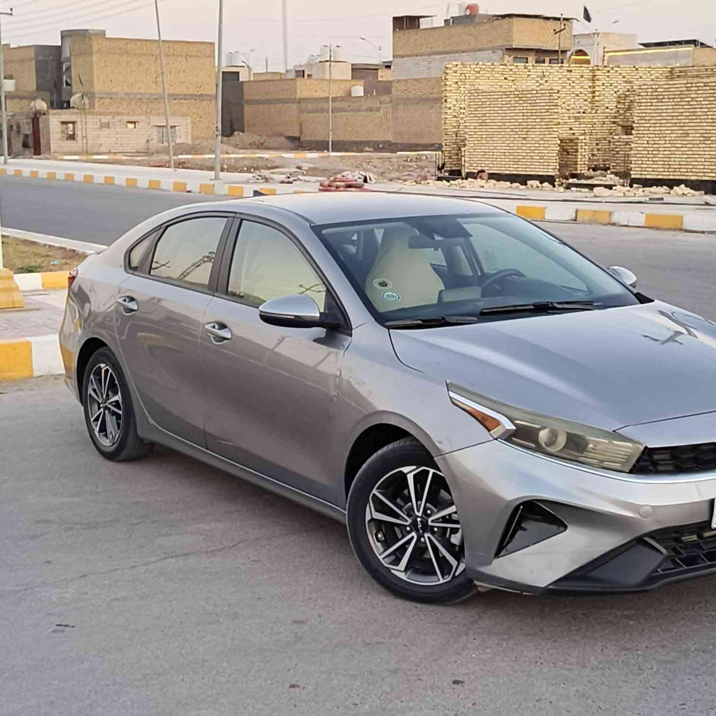 كيا فورتي 2023 وارد امريكي بيه بنيد مبدل والباقي مكفولة كفالة عامة رقم ذي قار معوقين ولد شاب حاضر للوكالة ماشيه 54 الف محرك 2000 دوش مواصفات سيارة رادرات جانبيه تحديد النقطة العمياء
رادار خلفي تنبيه عند الرجوع رادار امامي تحديد مسار سياقه ذاتيه اوتو بريك توقف ذاتي عند الاقتراب اشاير بالمري كامره دواره شاشه كبيره تدعم Android Auto / Car play خرائط Gps  فول تحكمات ستيرن 3 انظمه قيادة Sport Normal / Smart  كروز مثبت سرعة ويل كب كروم
حساس اطارات شاشة ضبط واعطال بالدشبول منافذ Usp / Aux / 12
4 دسك / مانع انزلاق / Abs
وبعد بيها مواصفات حلوه سيارة جاهزه للاخير كير محرك حدادية سيارة بعدهي شركة جديدة واحله من الصوره السعر 135 وبيه مجال بسيط مكان السيارة الناصرية مركز للاتصال ***********
