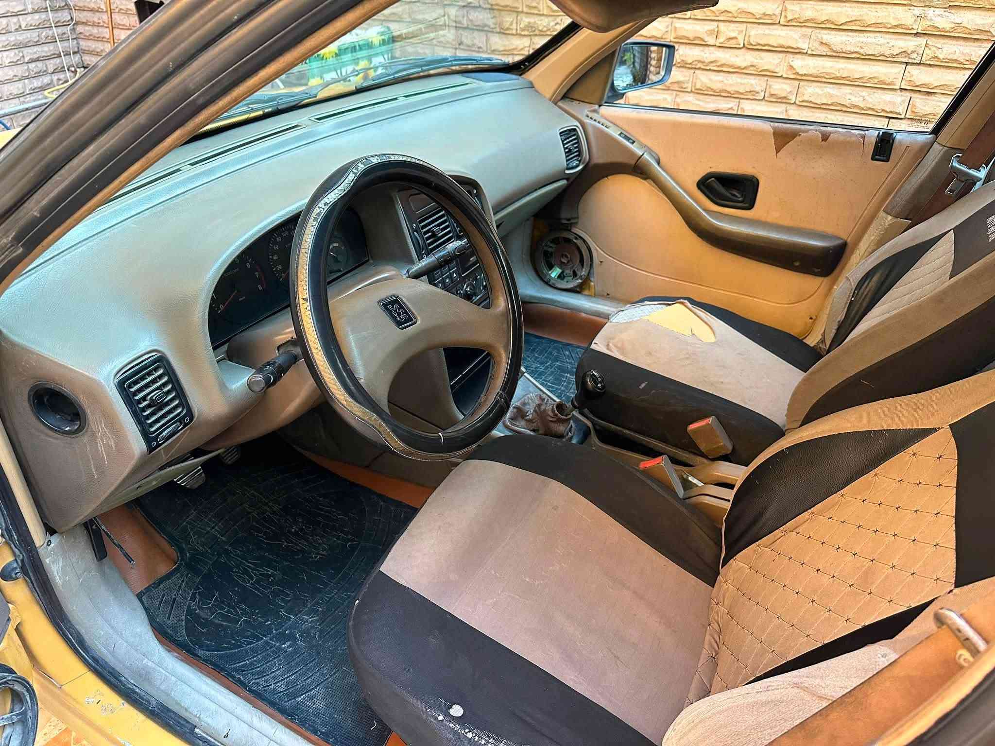 السلام عليكم للبيع بيجو 405 GLX
موديل 2010 سيارة تبريد شغال محرك وكير خير من الله 
رقم بغداد تحويل ثاني يوم 
مصفرة هيئة وغرامة 
مكاني بغداد الغزالية 
رقمي ***********
