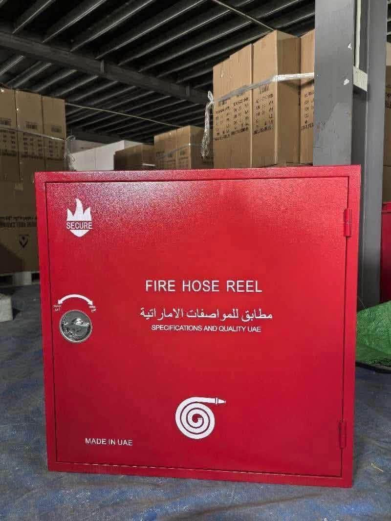 السلام عليكم ورحمة الله وبركاته يسعدنا ان نقدم لكم عروض خاصه بصيانة وتجهيز مطافئ الحريق ومضخات الاطفاء وتعتبر الانسب على مستوى المحافظة والافضل من جانب الخبره ولدينا الكثير من الاعمال المماثلة الخاصة بتجهيز الدوائر الحكوميه والبنايات الاهلية حيث يقوم كادرنا المختص في حملة تجهيز  المطافئ وصيانتها مع ضمان العمل علمآ ان مكتبنا مرخص ومجاز رسميآ
#الفهد لانظمة مكافحة الحرائق ومعدات السلامه وتأثيث الطرق والانذار المبكر 
***********
***********
