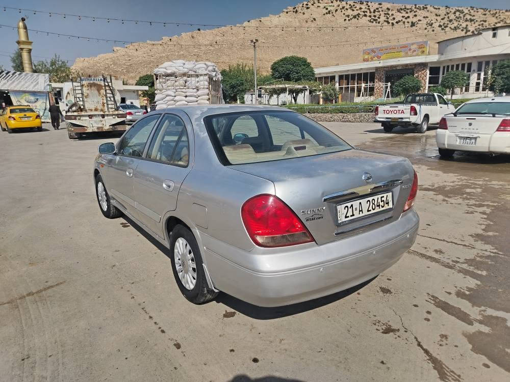 نيسان صنى يابانى
موديل 2009
ده فتر به نزين هه يه ره قه تازه يه
سعر 89 $
***********
*********** كركوك, العراق

