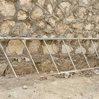 محجر قطعتين • ارتفاع ٨٢سم • مدينه الصدر الدسيم