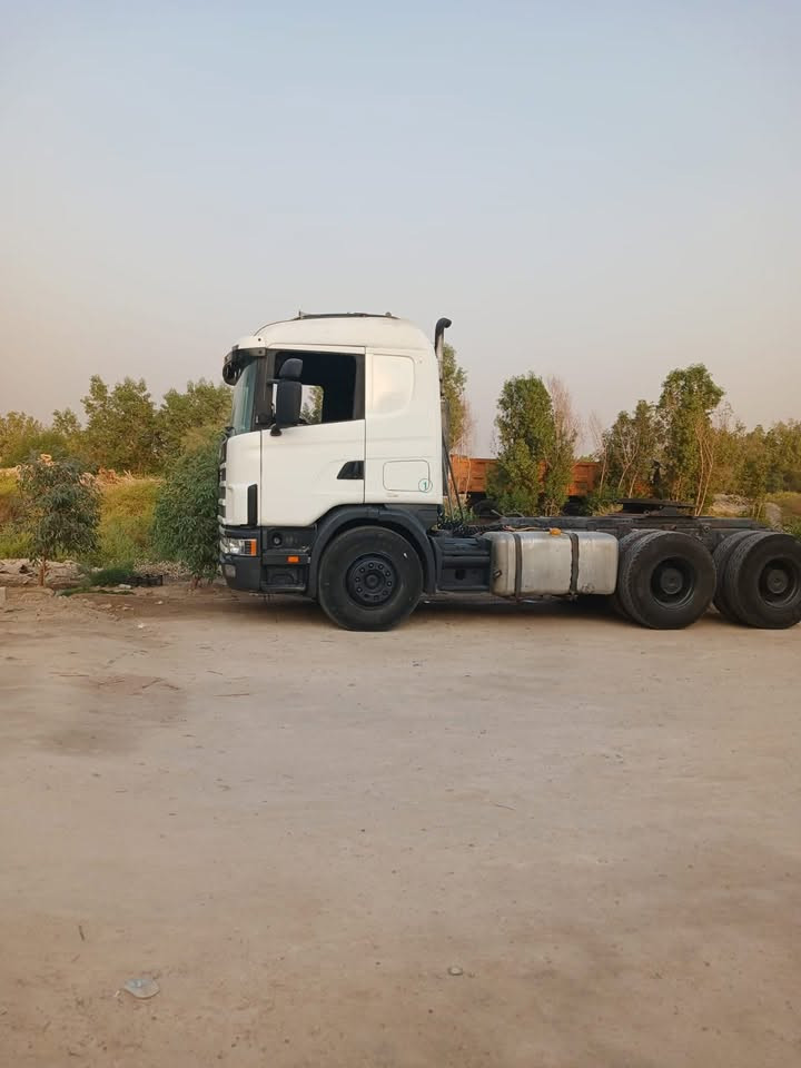 السلام عليكم راس وعربانه للبيع رقم بابل مربوطه 
مكينه بيه بخار مكينه ٤٤ )٨سلندر كير ٩٠٠ (٣في ٣
تخم تاير مكفوله سياره وجاهزه لشغل المجموعه سكس سياره المكان المسيب الرقم ***********
