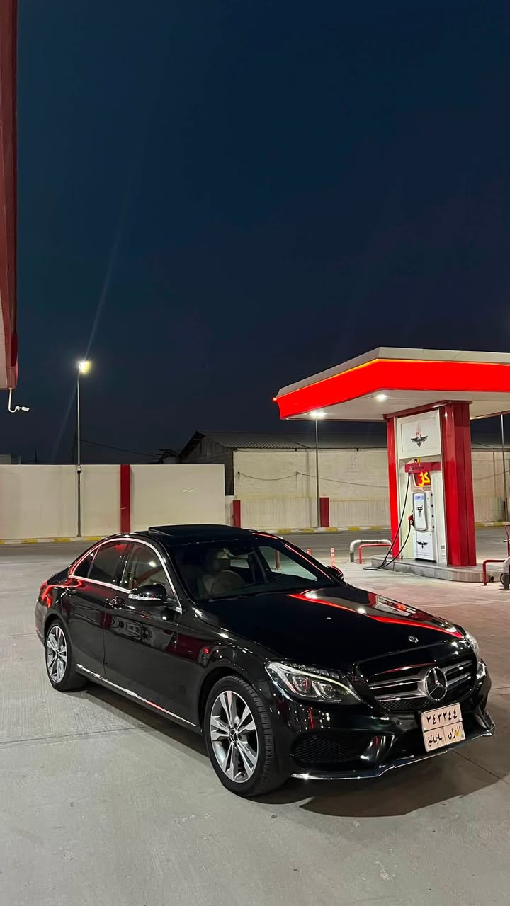 Mercedes Benz C class - C300 2015
(وارد خليجي) بيها بلعراق ٣ قطع صبغ بدون شواصي

فول مواصفات للاخير -
مواصفات - بانوراما - دبل ماوس - سماعات بروماستر - داخل بيج - كشنات جلد وكهرباء وهيتر وخزن - لايتات ليد - بك لايتات دبل ليد - شاشة جبيرة - وباقي المواصفات المعرفه

السياره حلوه نظيفه بدون مشاكل
مكانها كركوك
سعر 159$ بيها مجال ان شاءالله 
وكاله باسمي ثاني يوم احولك

***********
