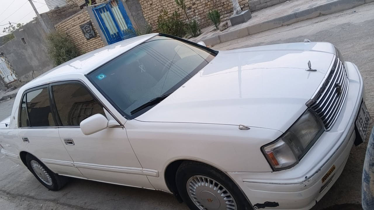 راس الثور مكفوله كفاله عامه يسره بلاد كير عادي رقم انكليزي محرك 3000 سيارة جهزه رقم ***********
