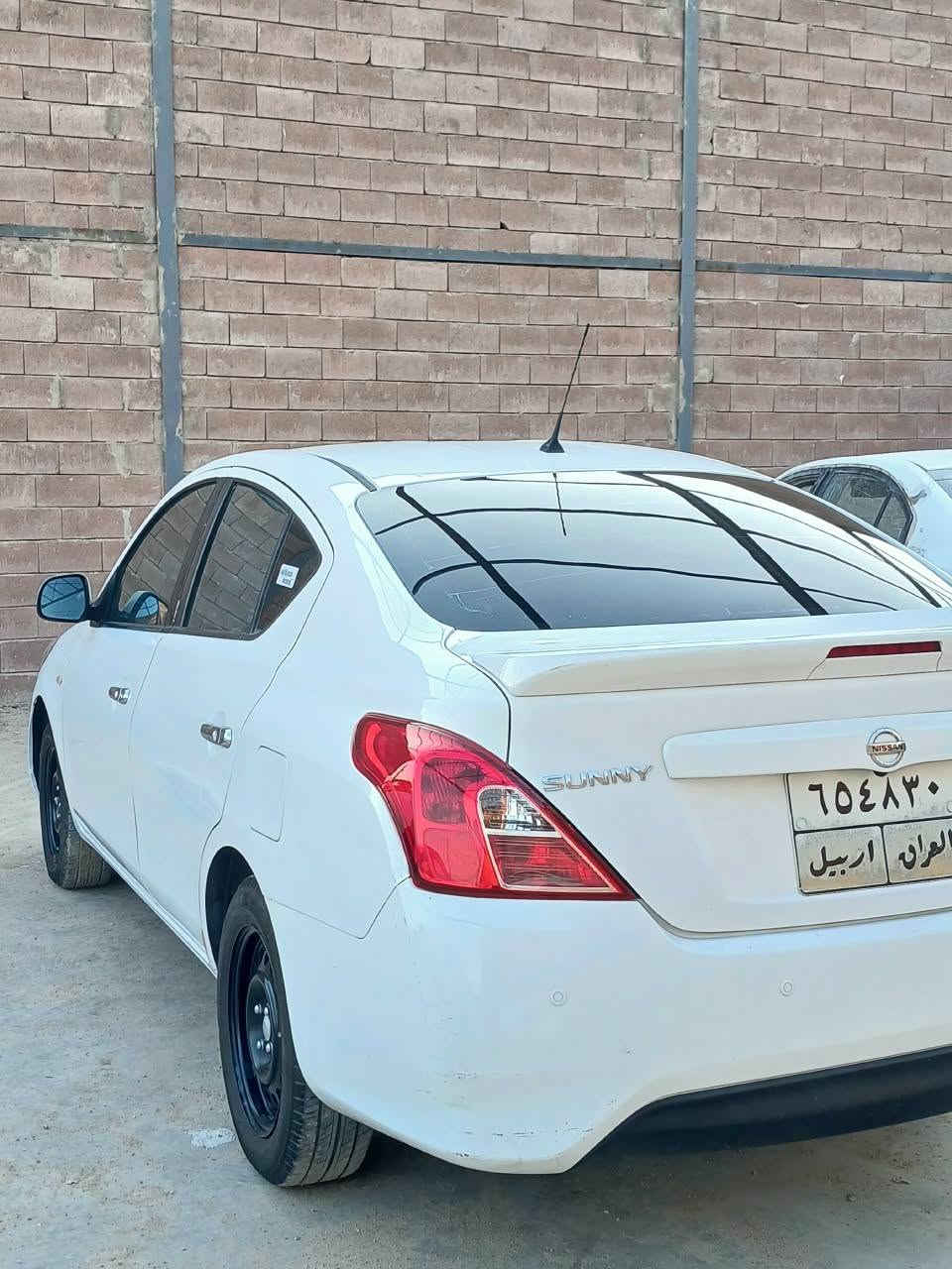 السلام عليكم 
نيسان صني هنديه بليته زركه مديل 2021 
سياره مكفوله من تبديل وصبغ بيهه ملاحضات بسيطه وسونار مرفق مع الصور
سياره جاهزه كلشي ما عايزه 
رقم اربيل تريد تحويل تريد وكاله 
السعر 97 وبيهه مجال قليل 
مكاني نجف شارع المدينه للاستفسار 
***********

نص مكتوب في الصور:
- سونار الغزالي لفحص السيارات مع التقرير بارد - صبغ - تبديل - لحيم - شواصي 08/04/48 06:26:59 - admin - 100-000001 نوع المركبة سني رقم المركبة 654830 موديل المركبة بلا لون المركبة ابيض رقم الموبايل بلا الاسم الكامل وليد فحص, ناقل, الحركة فحص المحرك وسط وسط فحص الاطارات فحص, الفرامل, تقرير يمين امامي تقرير يصار امامي تقرير يصار امامي تقرير يمين امامي تقرير يمين خلفي تقرير يصار خلفي تقرير يصار خلفي تقرير يمين خلفي تفاصيل اخرى اخلاء كامل مسؤوليتنا بعد انتهاء الفحص وتسليم العجله اي قطعه بلاستيك غير مشموله بالفحص سونار الغزالي لفحص السيارات مع التقرير بارد - صبغ - تبديل - لحيم - شواصي 08/04/48 06:29:18 - admin - 100-001153 تبديل بارد خدوش صبغ أدخل اسم الفرع نوع المركبة سني رقم المركبة 654830 موديل المركبة بلا لون المركبة ابيض رقم الموبايل بلا الاسم الكامل وليد معلومات السيارة سليم جانب علوي جانب خلفي سليم جانب ايسر جانب ايمن ضرر في البجم و تصليح طعجات في الشواصي وكارت صبغ بارد وكارات صبغ بارد وكارات صبغ 2026/9/19خدوش وبارد شوف العين اخلاء كامل مسؤوليتنا بعد انتهاء الفحص وتسليم العجله اي قطعه بلاستيك غير مشموله بالفحص