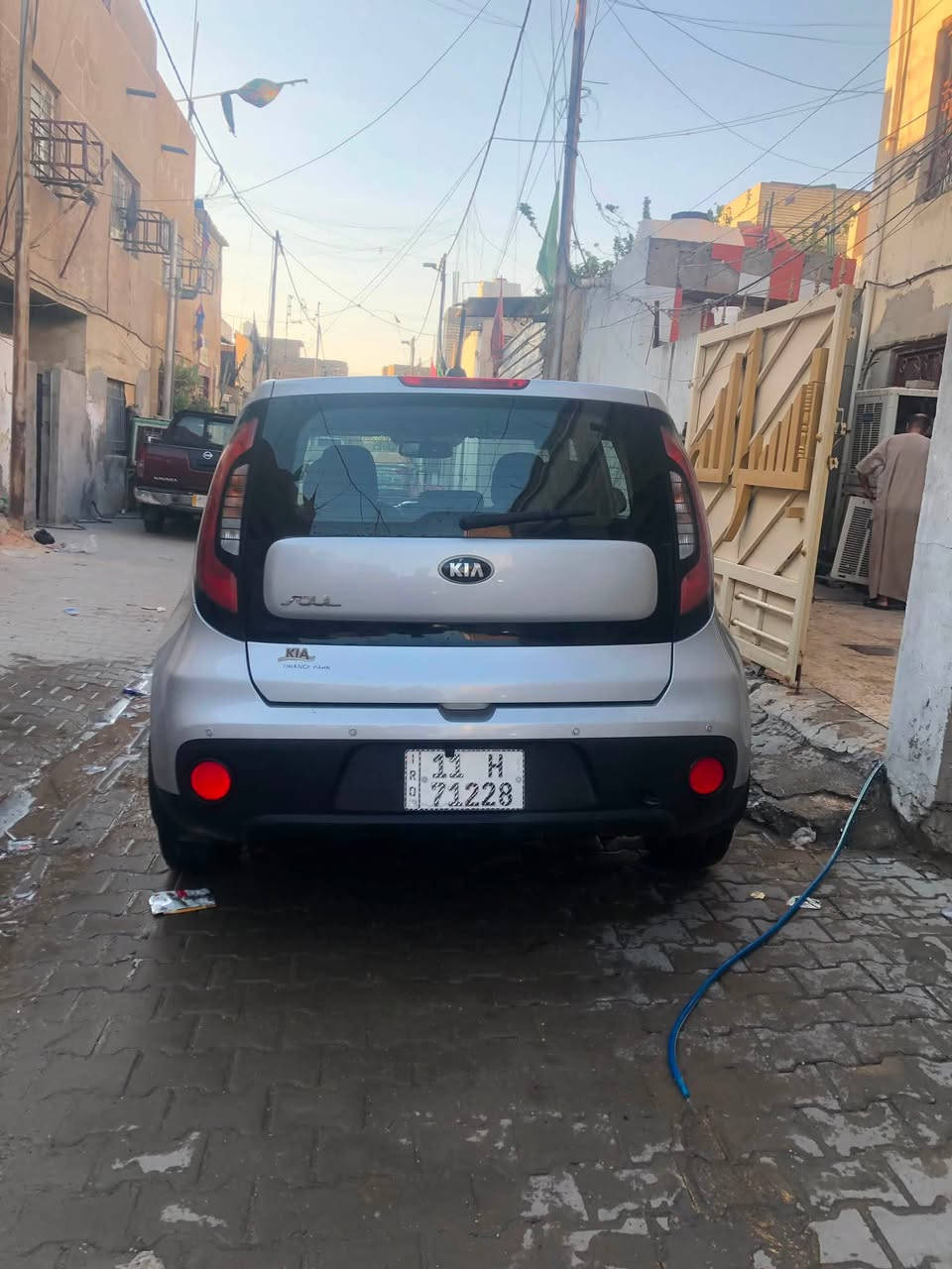 سلام عليكم كيا صول ٢٠١٨سيارة نضيفة مال بيت هاذ سونارهة واضح سيارة اي نقص مابيهة سعرهة ١١٢مكاني بغداد الشعلة رقم ***********
