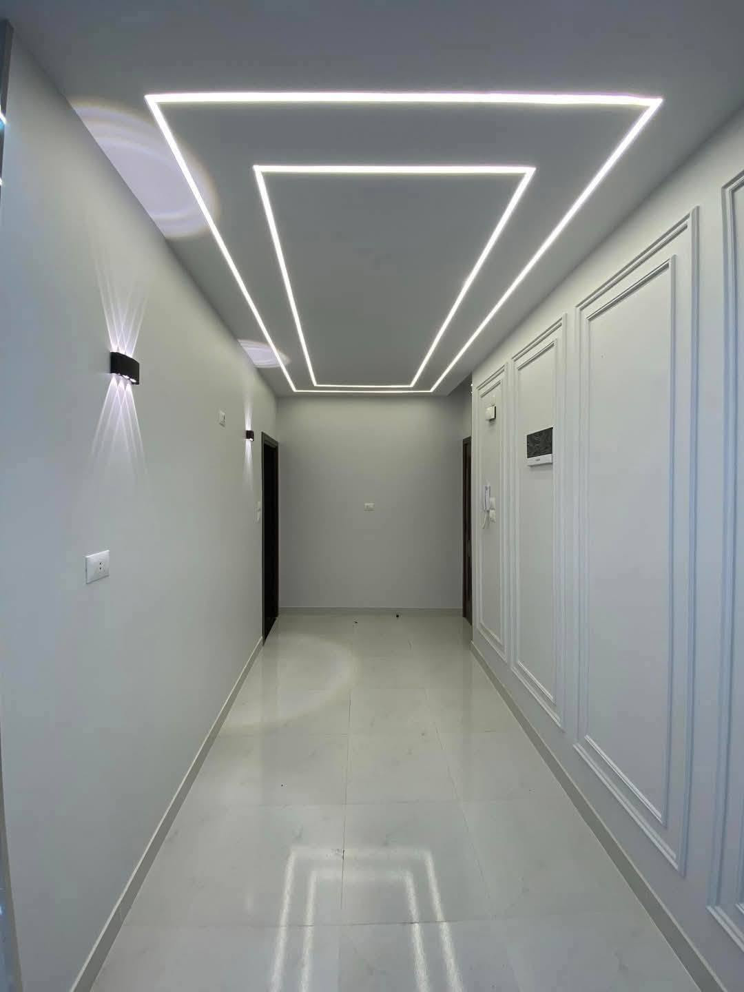 عرض لفتره قصيره جدا اسعار تنافسيه 
 وشغل هندسي دقيق ومواد شرط تركي واذا تريد غير نوعيه تكون ارخص كلشي ونوعيته بسعر  بكل مكان يمي شغل تجي تشوفه شرط تستلم شغل فول وماعلي حجي  
  يتواجد كادر سقوف مغربي وسقوف ثانويه ووايضا نشتغل بديل رخام وبديل خشب وواجهات فلين حسب الترتيب التريده 
وهذا رقم الهاتف ***********
والخاص مفتوح 
واكرر واعيد 
انسب الأسعار بس يمي  تخفيضات مخيفه جدا 
نسأل الله التوفيق والسداد

نص مكتوب في الصور:
- ديكورات مغربي حديثه ***********