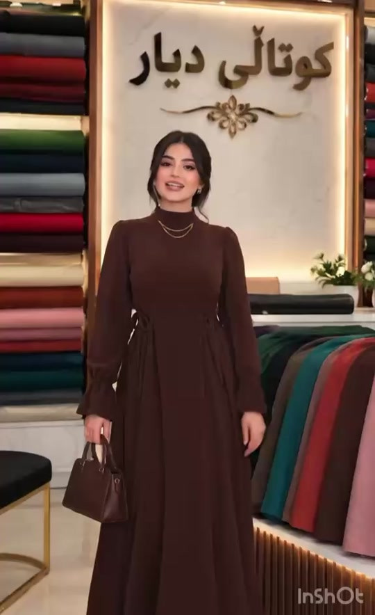 ملابس • ألوان بالكومنت • نص بالصور